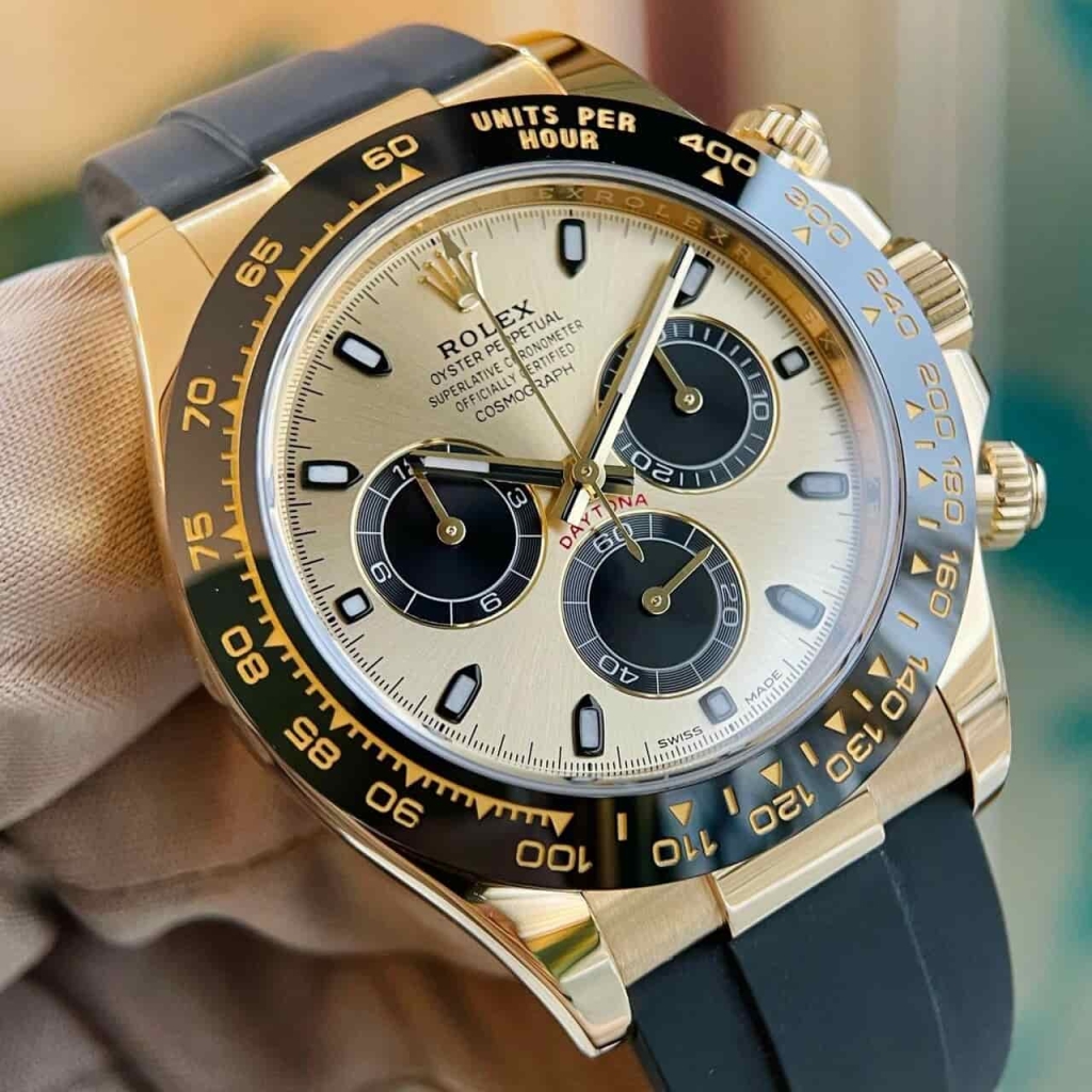 Rolex Daytona vs. Omega Speedmaster: Which Iconic Chronograph Deserves a Spot on Your Wrist? - Watches Brands - 3